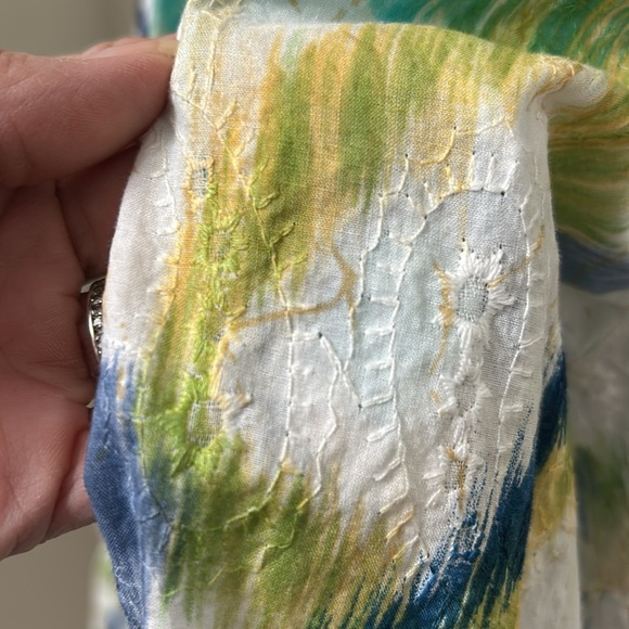 Alfred Dunner Geometric White/Turquoise/Blue Button Up Blouse Sz 18W - Picture 6 of 11